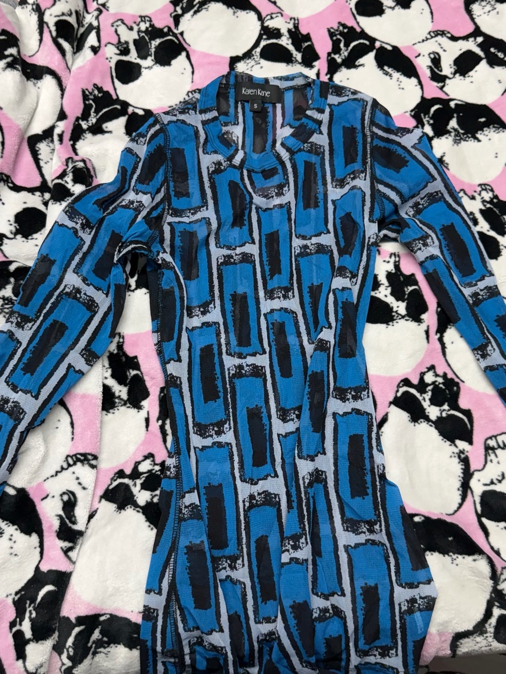 Karen Kane Blue and Black Geometric Long-Sleeve Top